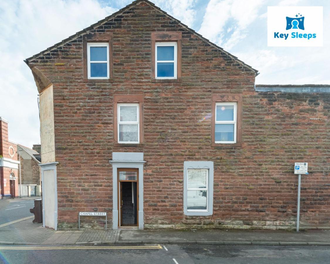 Five Bedroom Spacious Modern House By Keysleeps Short Lets Workington Lake District Beach Exterior foto